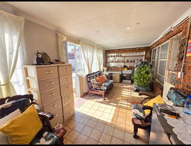 4 BEDROOM HOUSE FOR SALE IN MEYERTON PARK